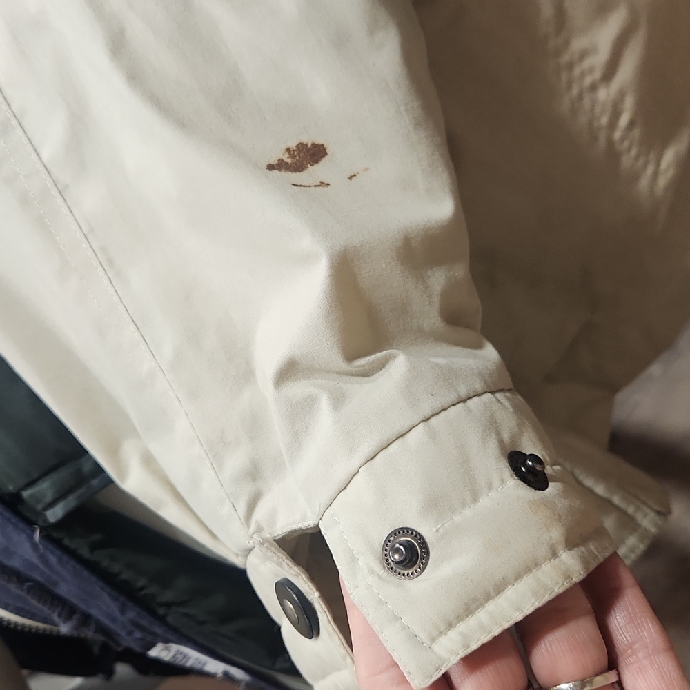 Coat - Picture 8 of 8